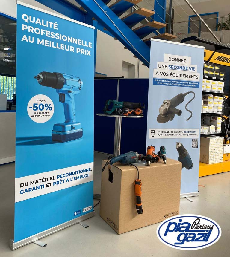 Dispositif de bannières indiquant du Matériel garanti et reconditionné prêt à l'emploi